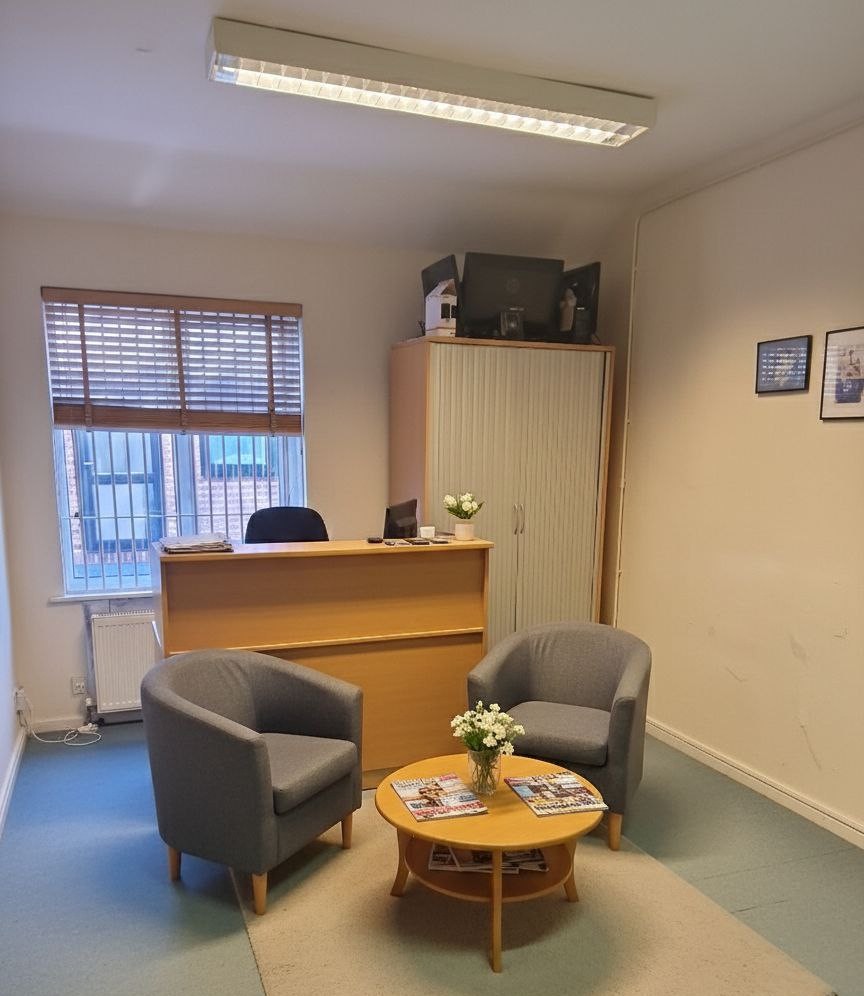 Reception and shared area